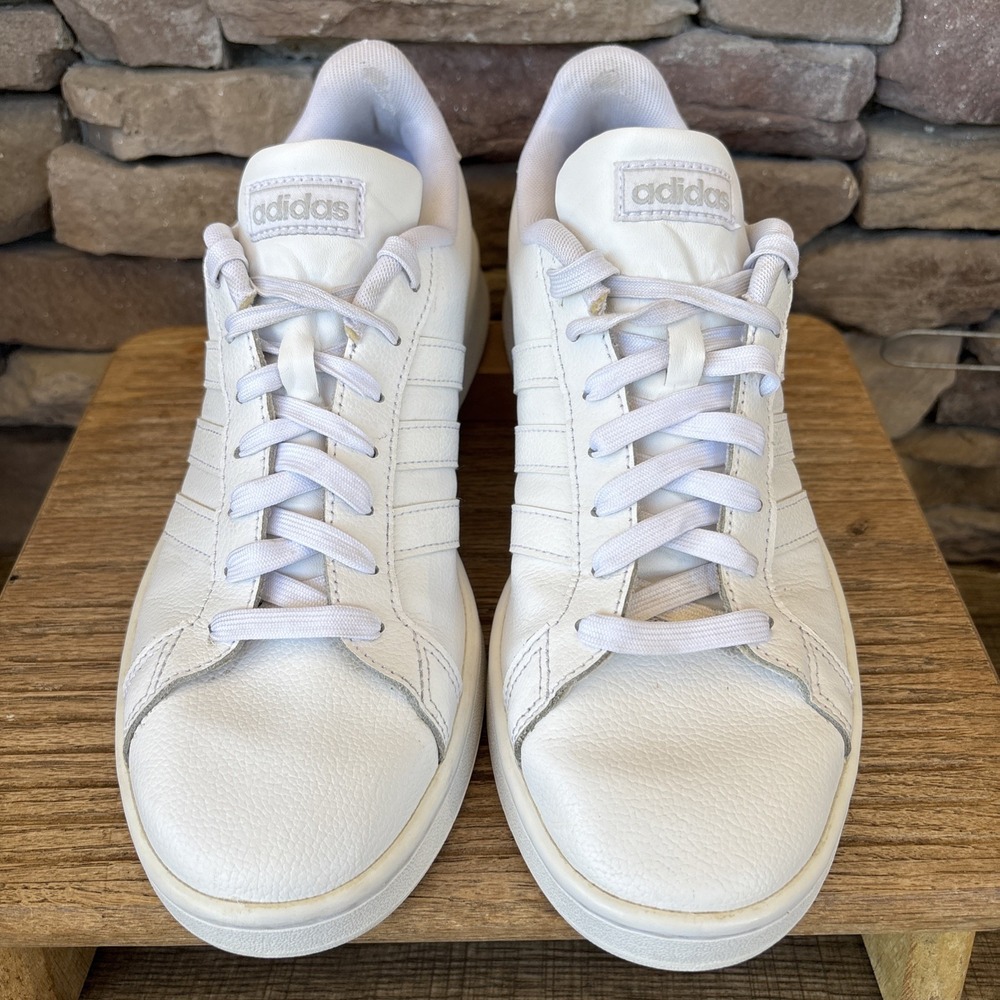 Adidas Leather White Leather Womens Shoes Size 9.5 HWI 28Y001